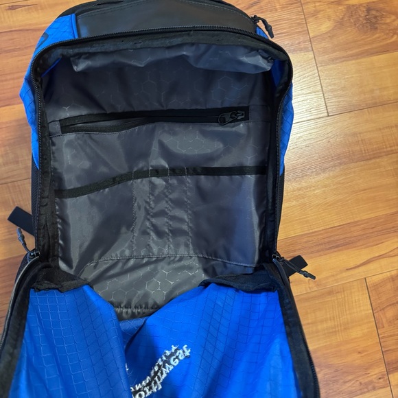 NET OGIO laptop backpack - Picture 5 of 8